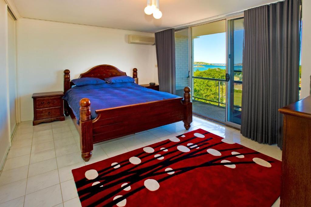 Tradewinds Apartments Кофс-Харбор Номер фото